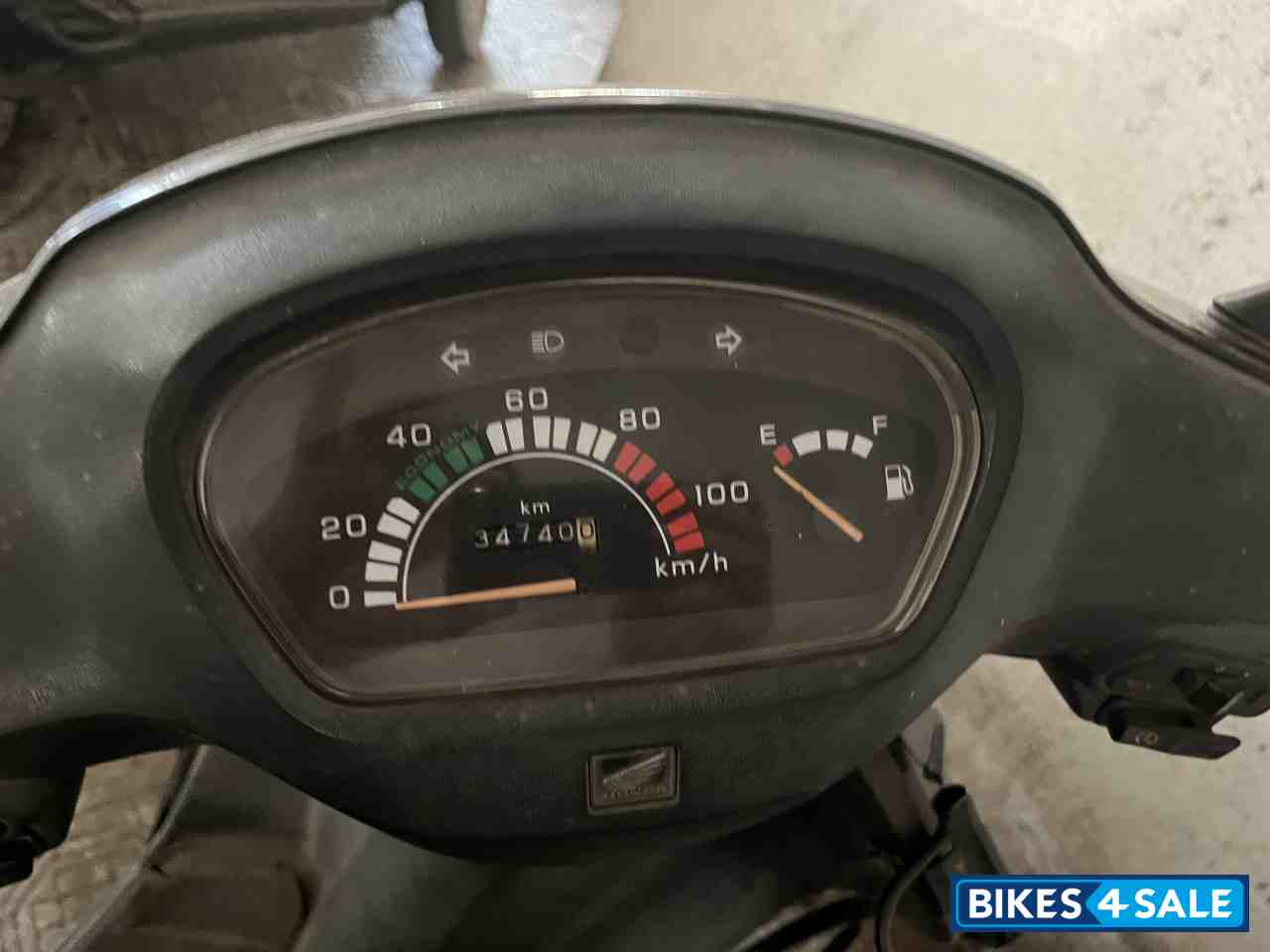Grey Honda Activa