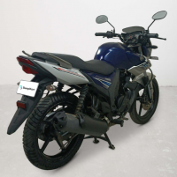 Yamaha SZ-RR V2