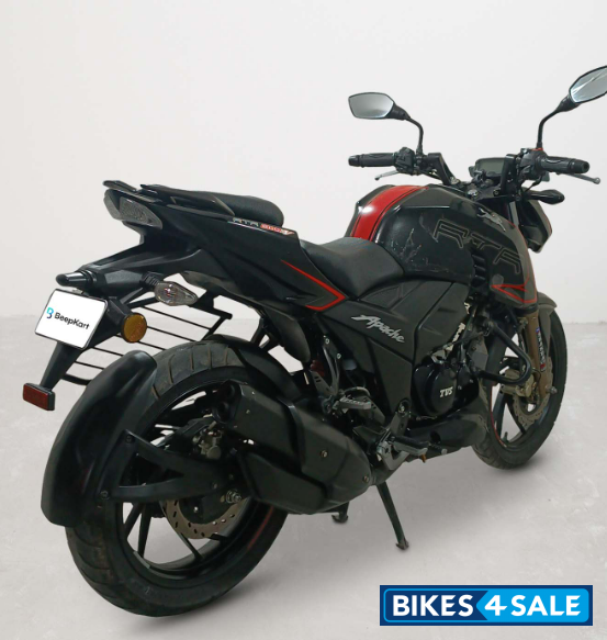 TVS Apache RTR 200 4V