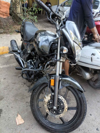 Black Honda Unicorn 160 BS6