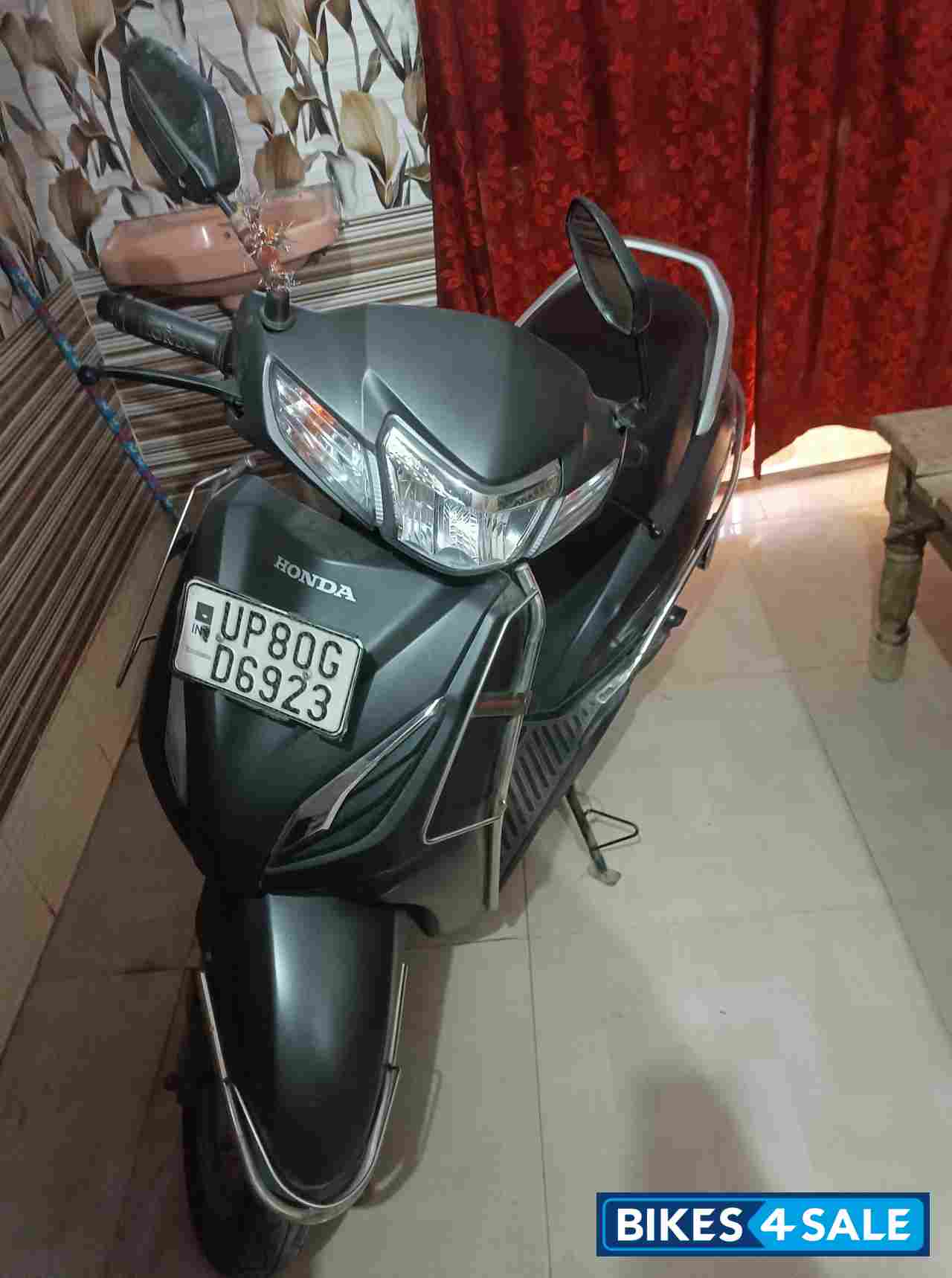 Gray Honda Activa 6G