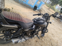 Bajaj Avenger 180 DTS-i