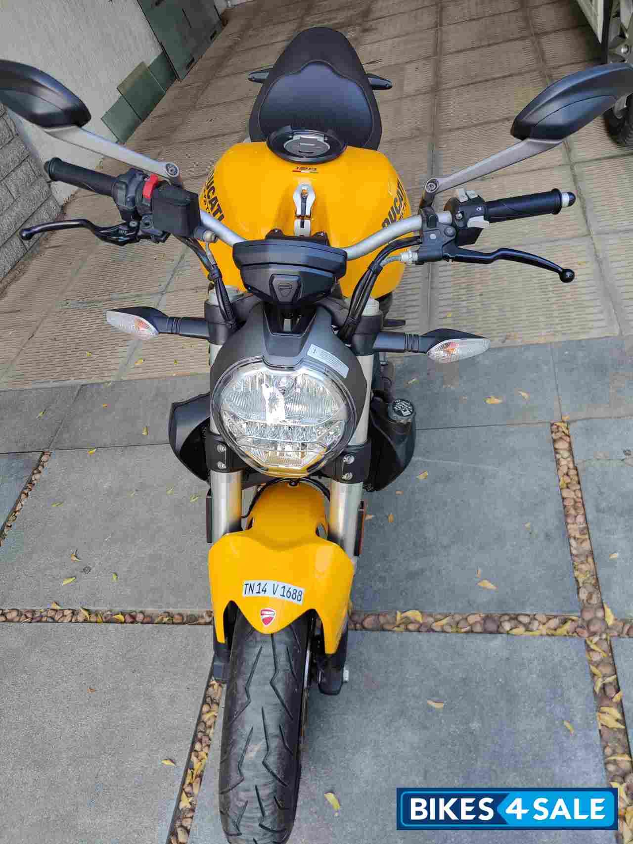 Yellow Ducati Monster 821