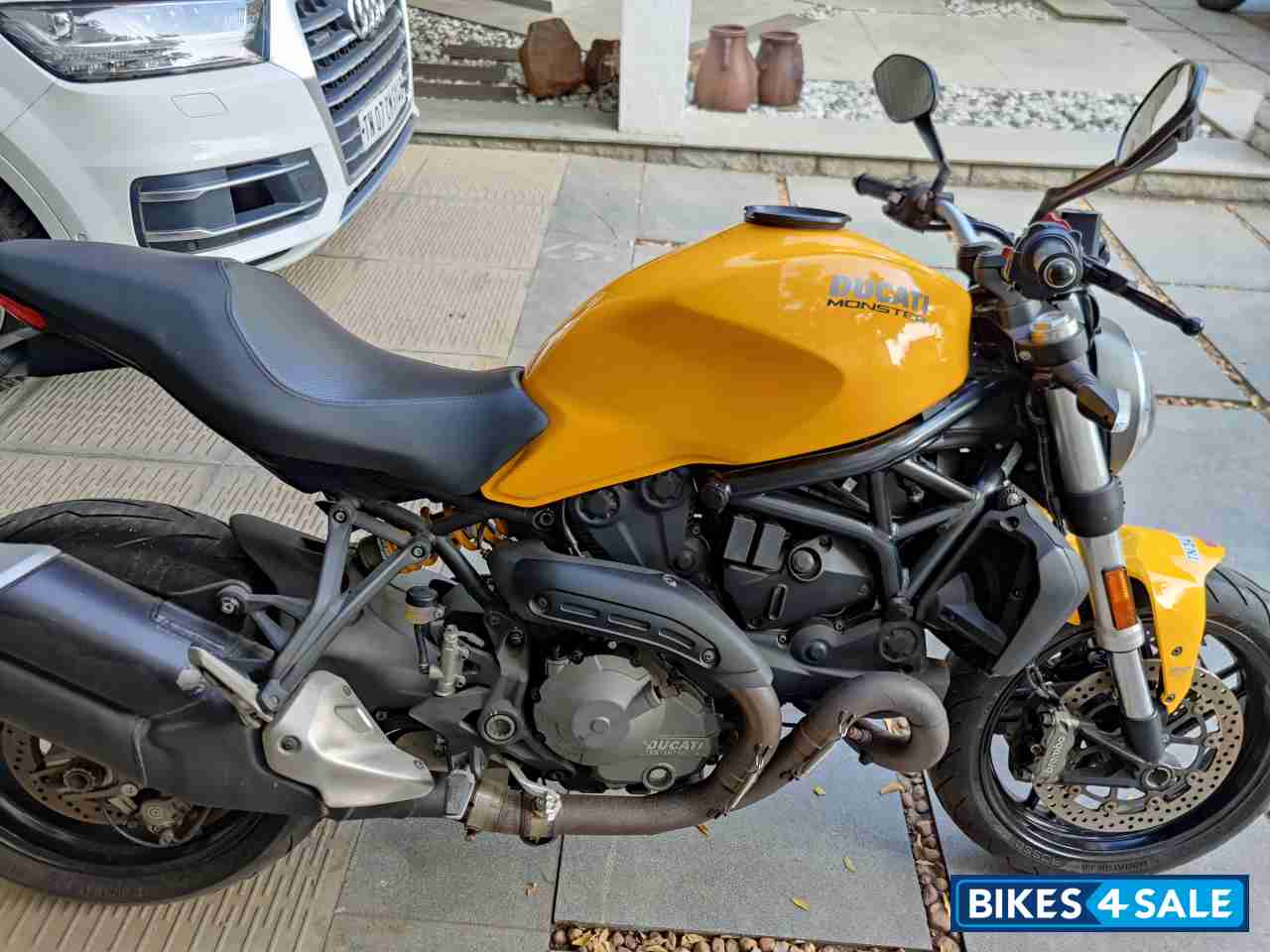 Yellow Ducati Monster 821