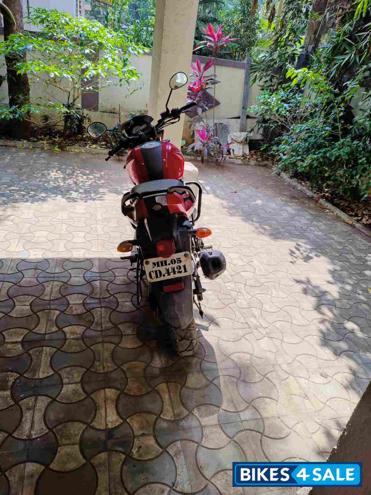 Red Yamaha FZ-S FI V2 Red Yamaha FZ-S FI V2