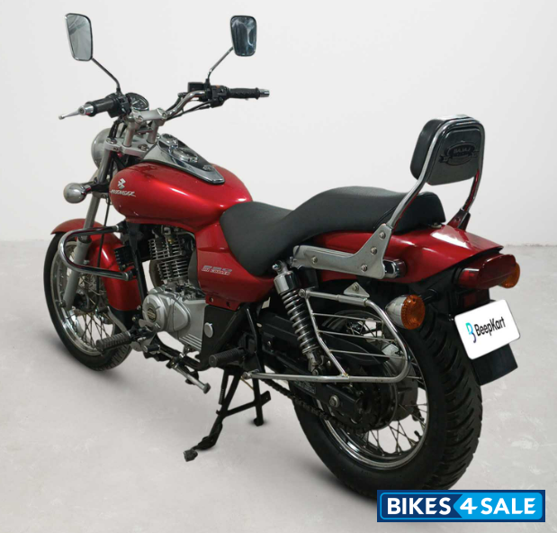 Bajaj Avenger Cruise 220 BS6