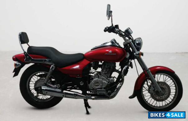 Bajaj Avenger Cruise 220 BS6