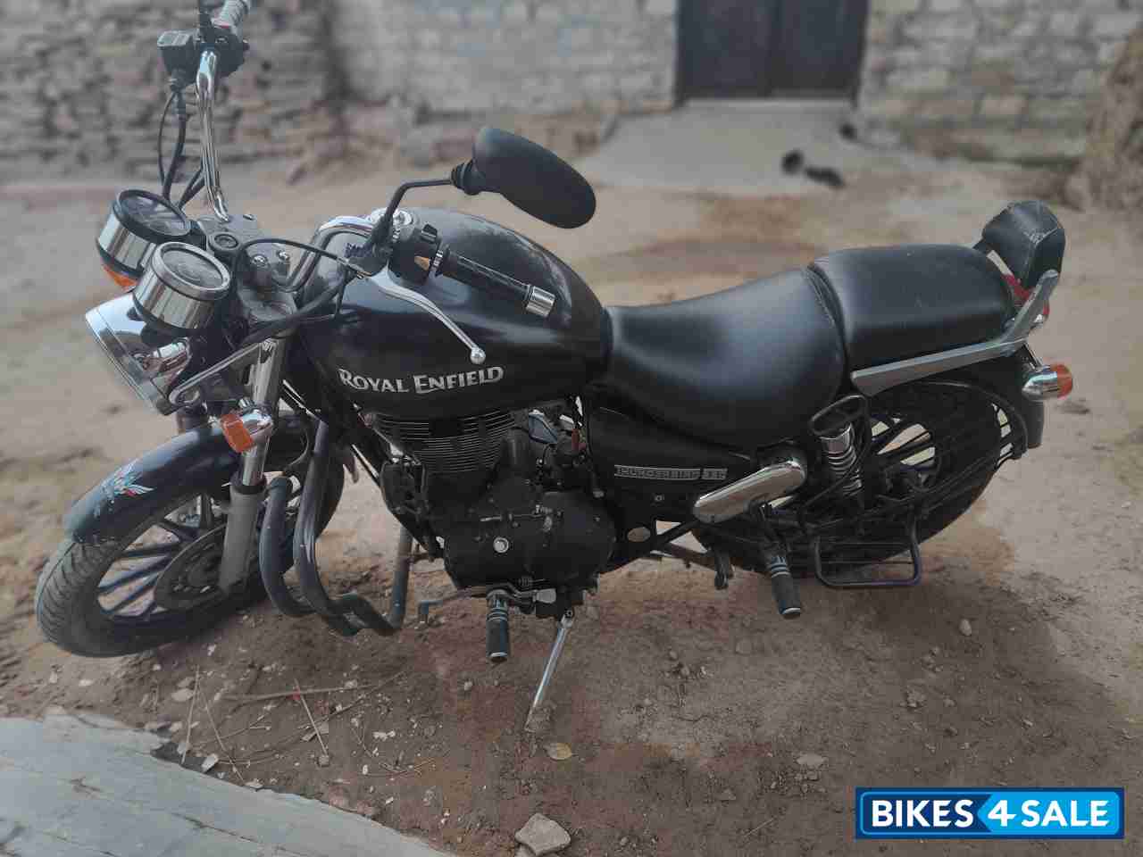 Royal Enfield Thunderbird 350