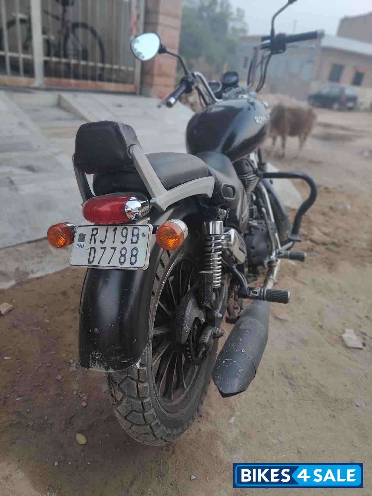 Royal Enfield Thunderbird 350