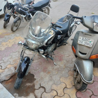 Bajaj Avenger Cruise 220