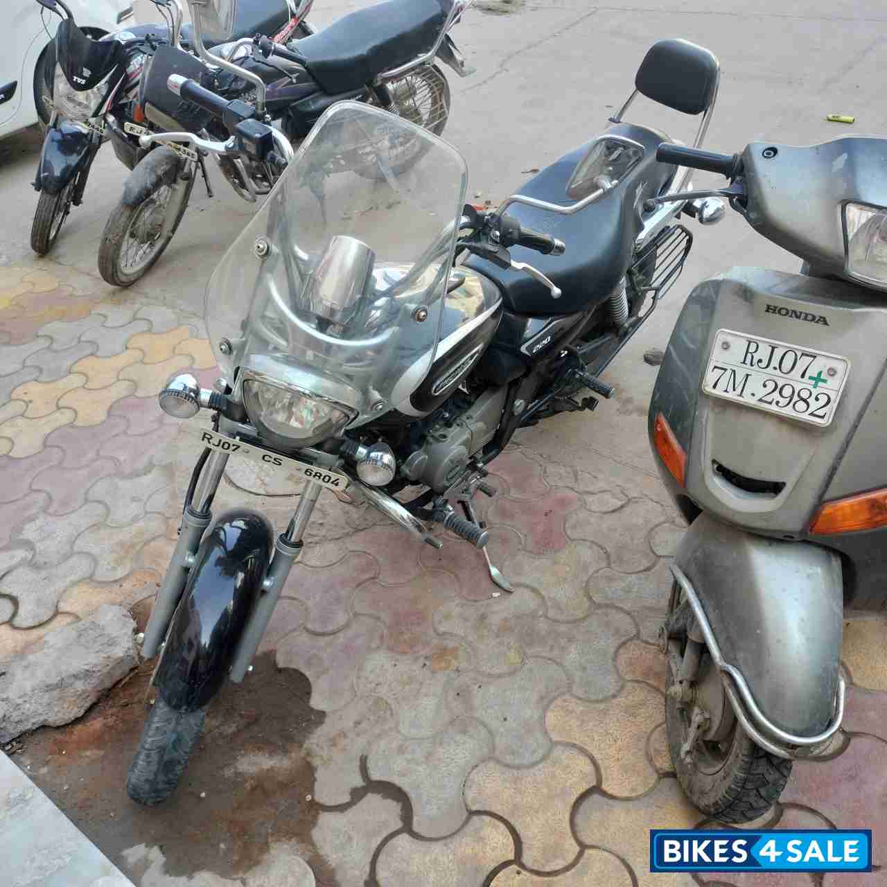 Bajaj Avenger Cruise 220