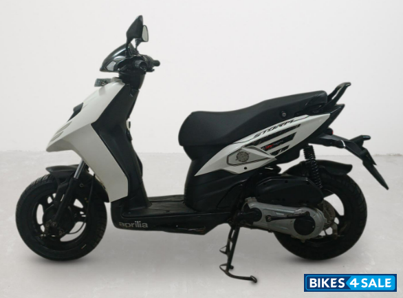 Aprilia Storm 125