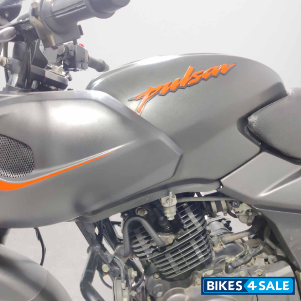 Bajaj Pulsar 180