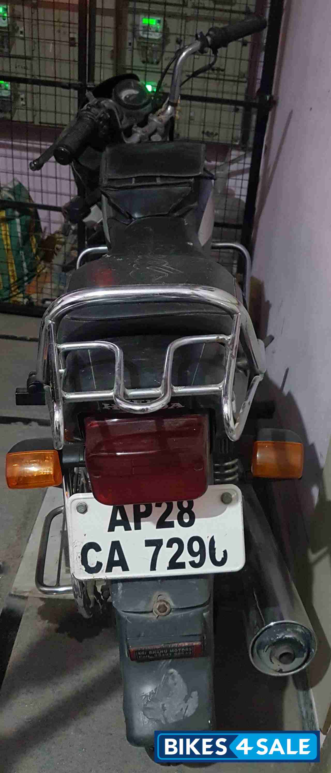 Blue Hero Splendor Plus