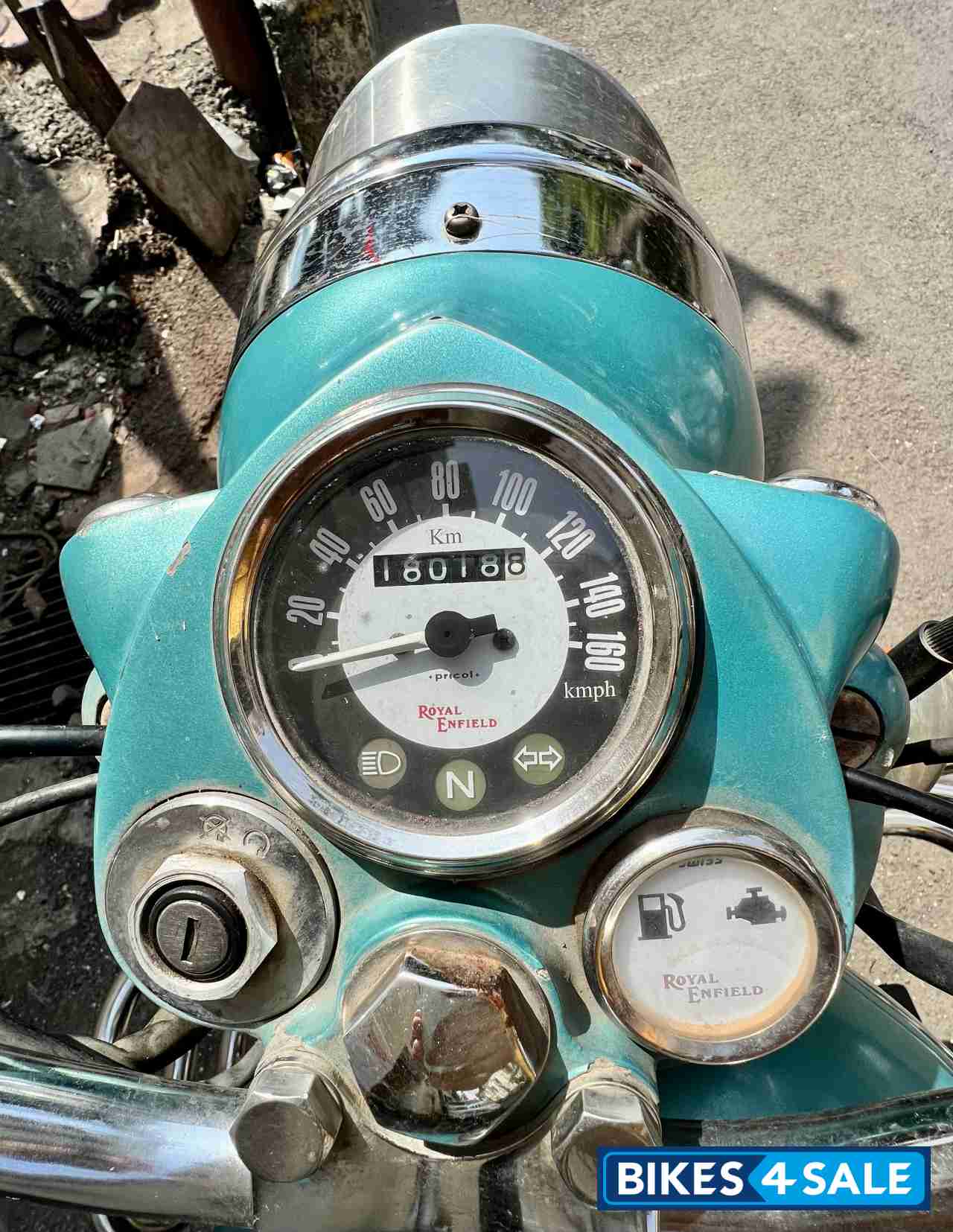 Green Royal Enfield Classic 500