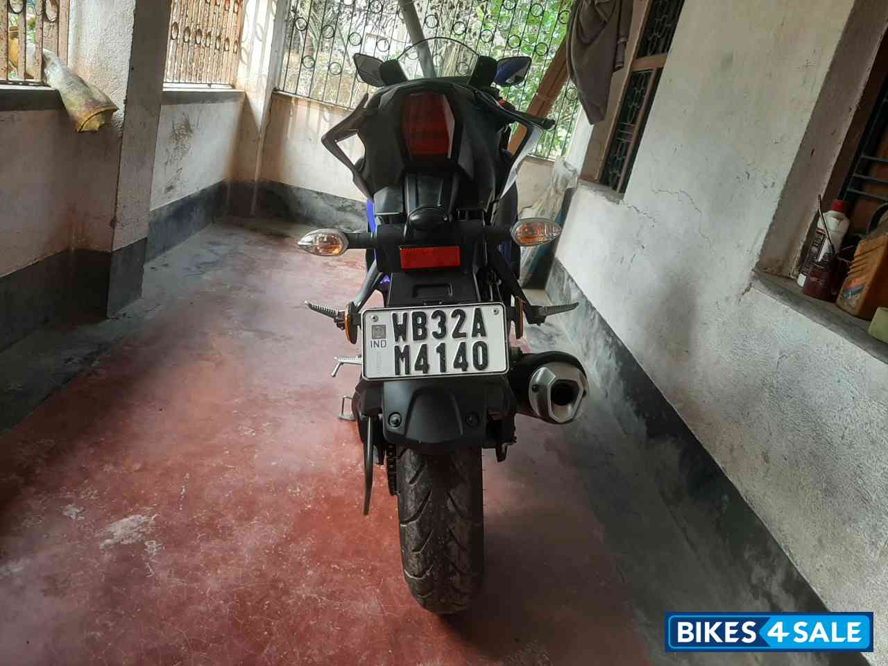 Racing Blue Yamaha R15 V4