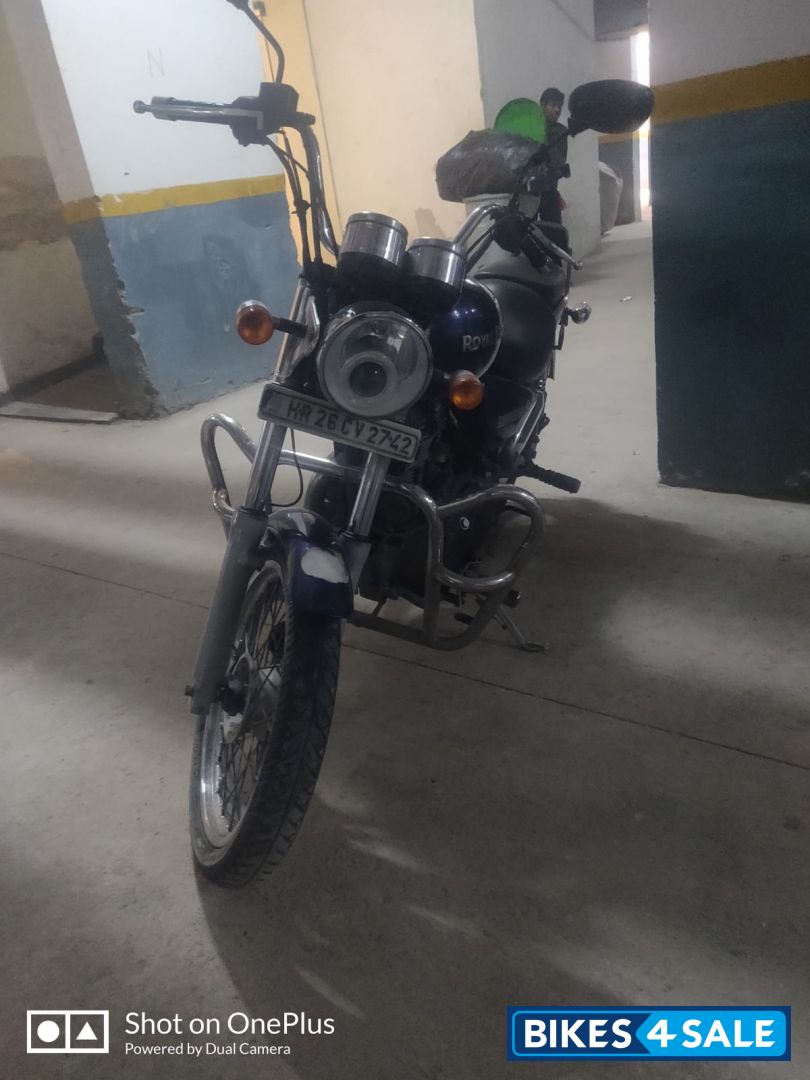 Marine Blue Royal Enfield Thunderbird 350 Marine Blue Royal Enfield Thunderbird 350