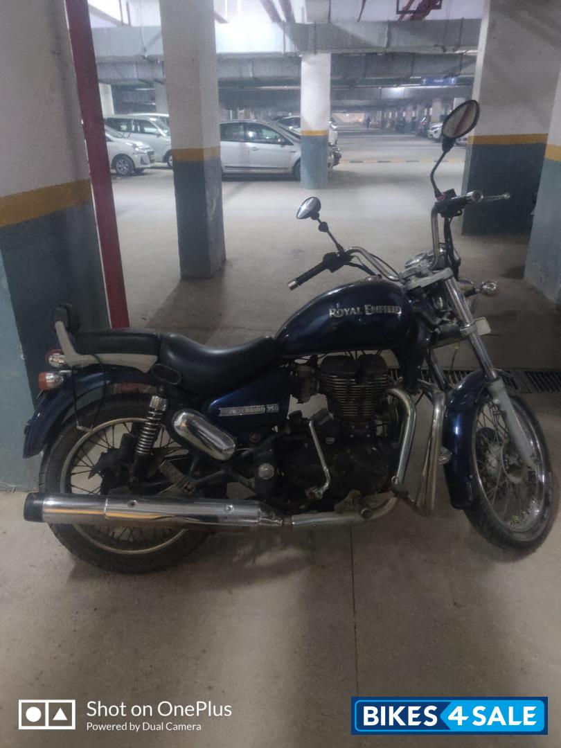 Marine Blue Royal Enfield Thunderbird 350 Marine Blue Royal Enfield Thunderbird 350