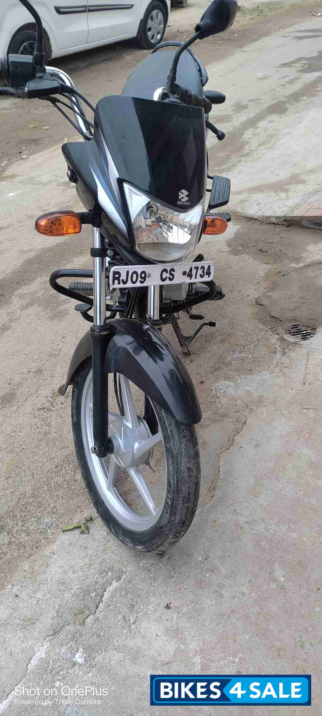 Black Bajaj Platina ComforTec 100 ES BS6