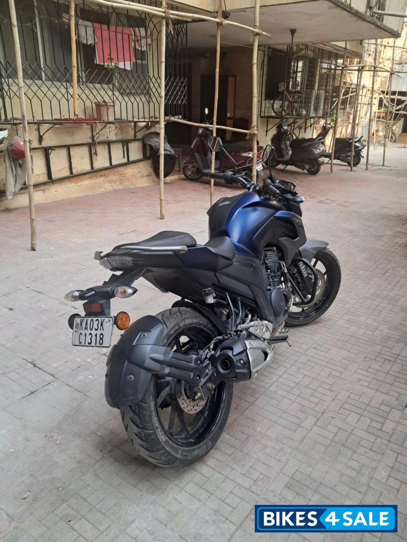 Yamaha FZ25