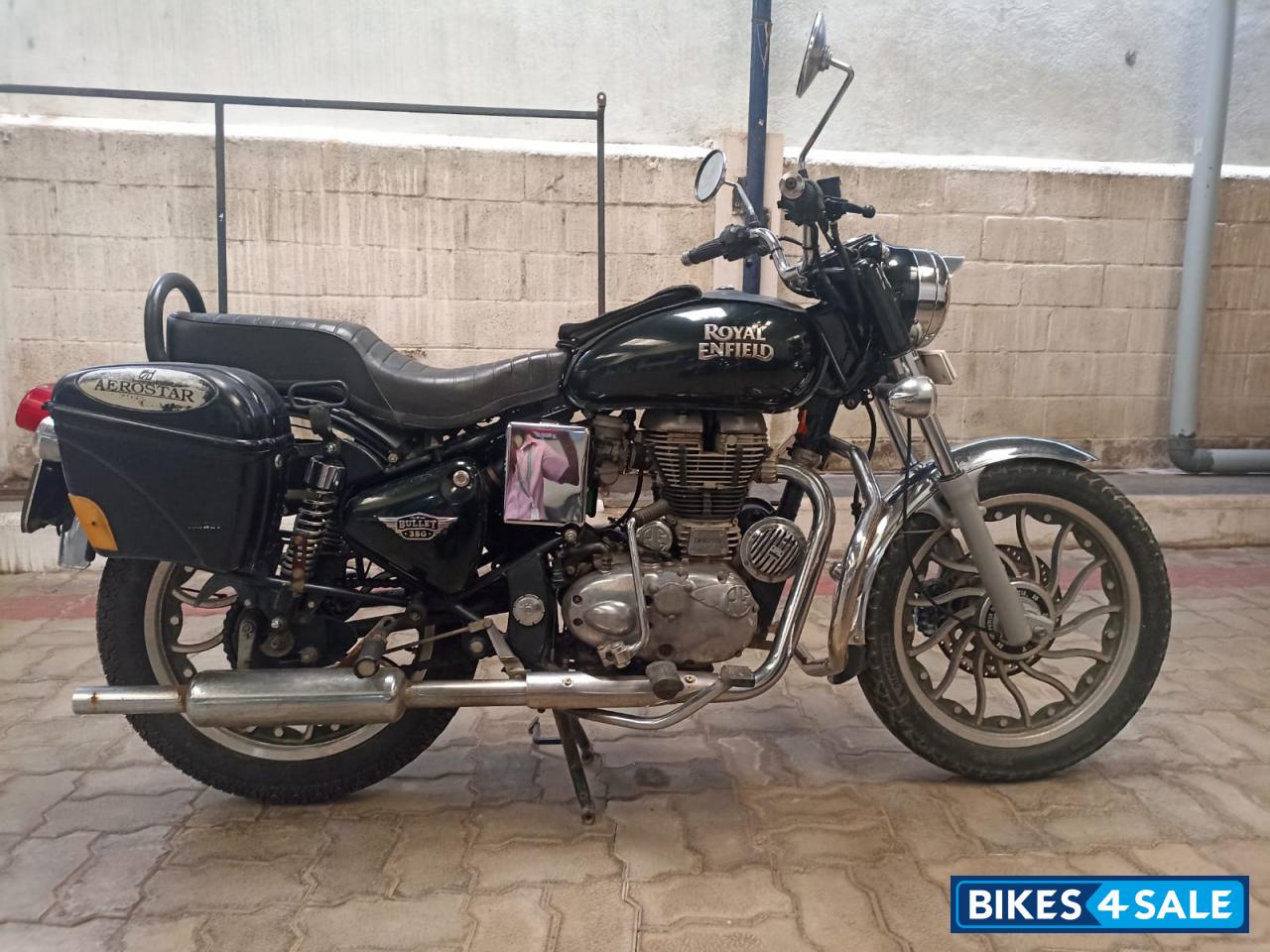 Black (bottle Green) Royal Enfield Bullet 350 ES