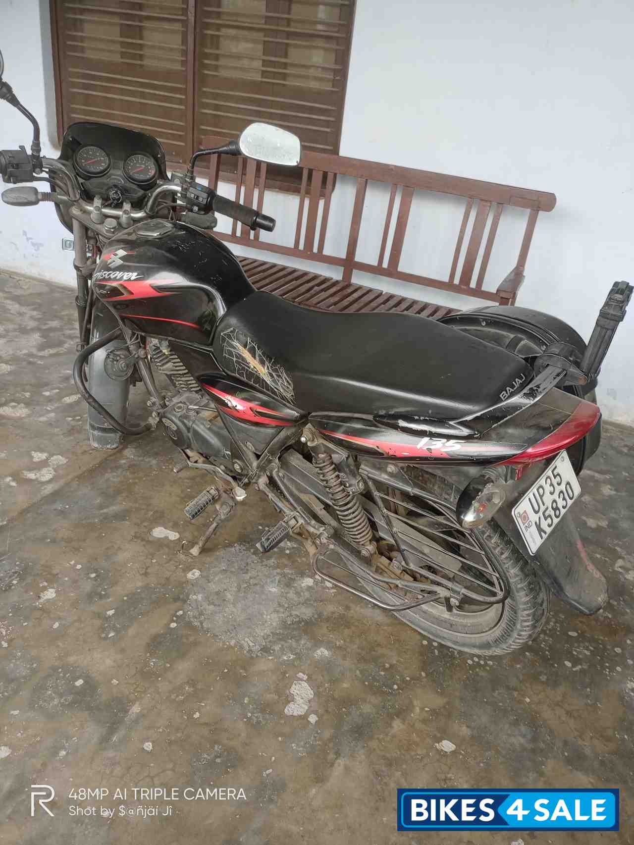 Bajaj Discover DTSi 135