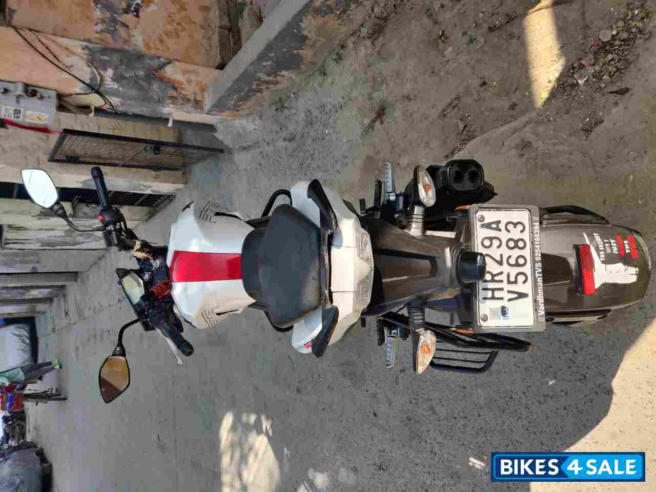 TVS Apache RTR 200 4V ABS TVS Apache RTR 200 4V ABS