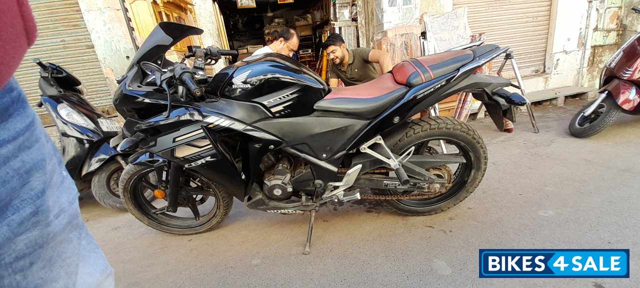 Honda CBR 250R ABS