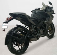 Bajaj Pulsar RS 200