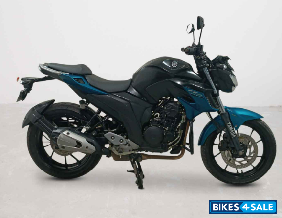 Yamaha FZ25
