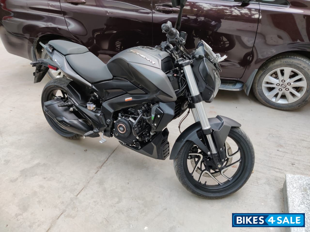 Charcoal Black Bajaj Dominar 400 ABS BS6