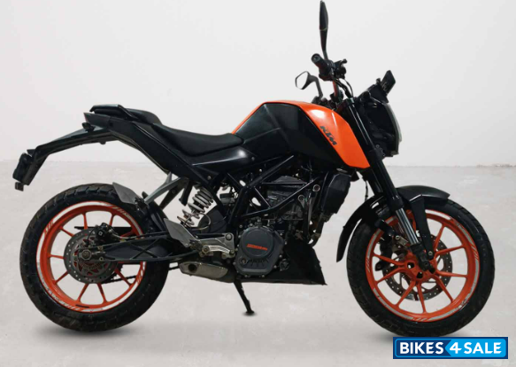KTM Duke 125