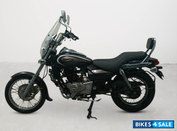 Bajaj Avenger Cruise 220