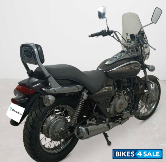 Bajaj Avenger Cruise 220