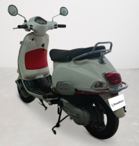 Vespa LX 125