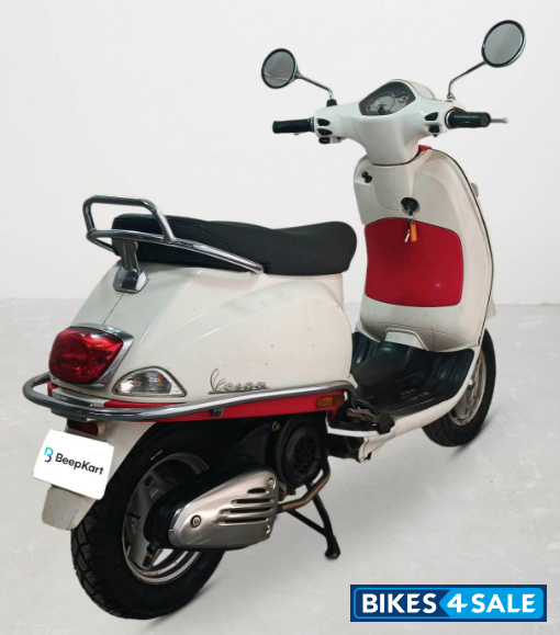 Vespa LX 125