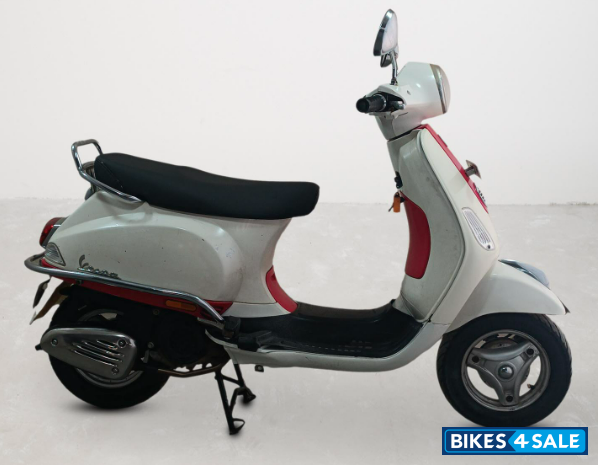 Vespa LX 125