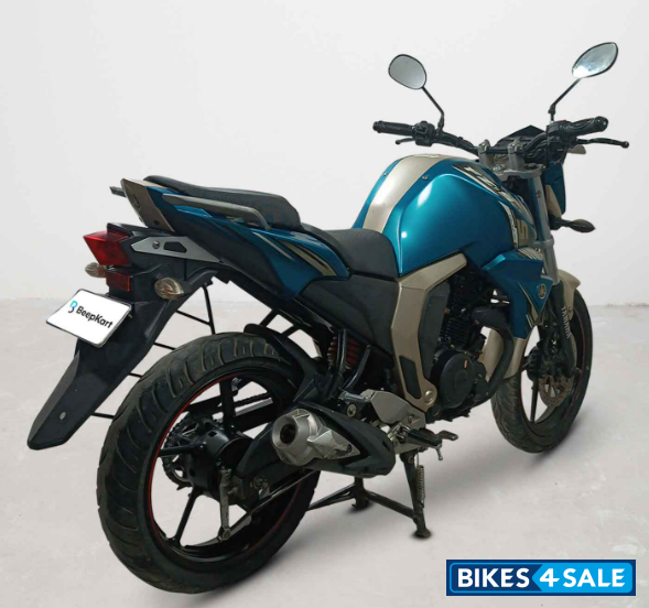 Yamaha FZ-S FI V2 Yamaha FZ-S FI V2