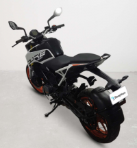 KTM Duke 200