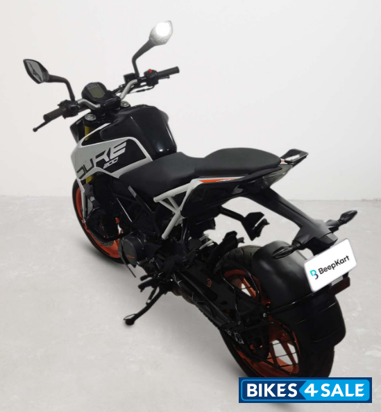KTM Duke 200