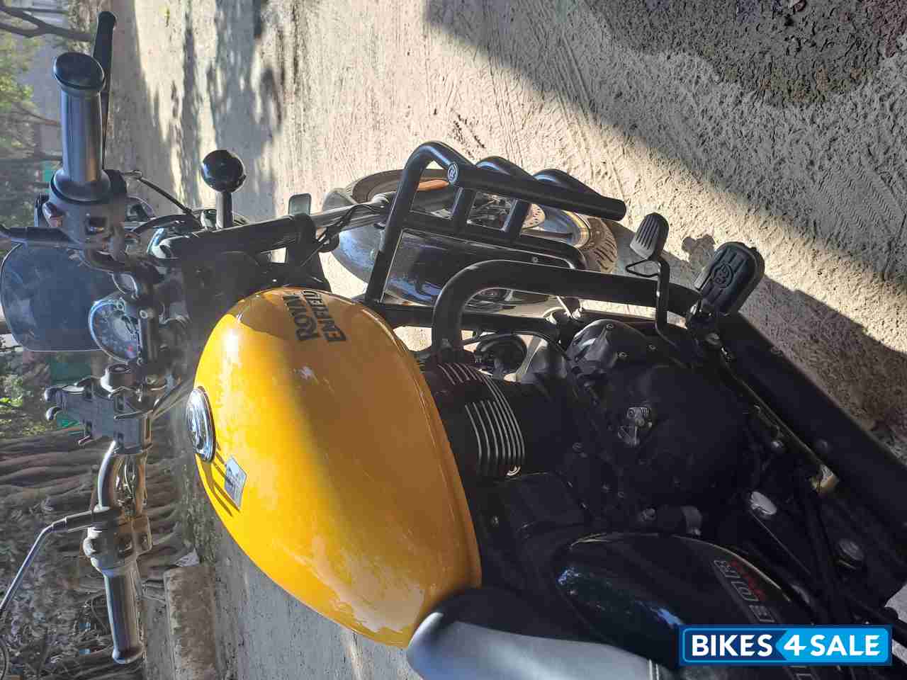 Royal Enfield Meteor 350 Fireball Royal Enfield Meteor 350 Fireball