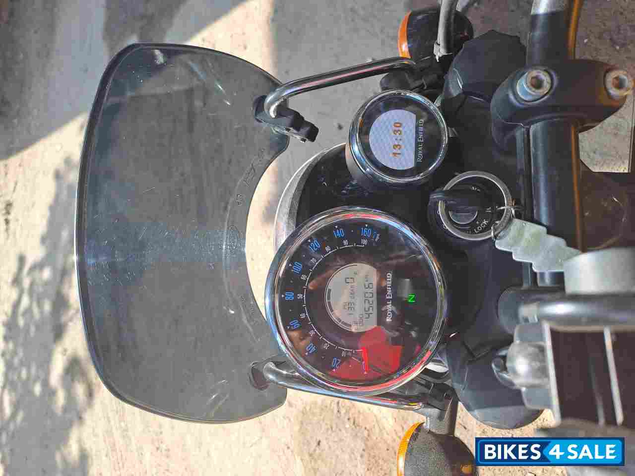 Royal Enfield Meteor 350 Fireball Royal Enfield Meteor 350 Fireball