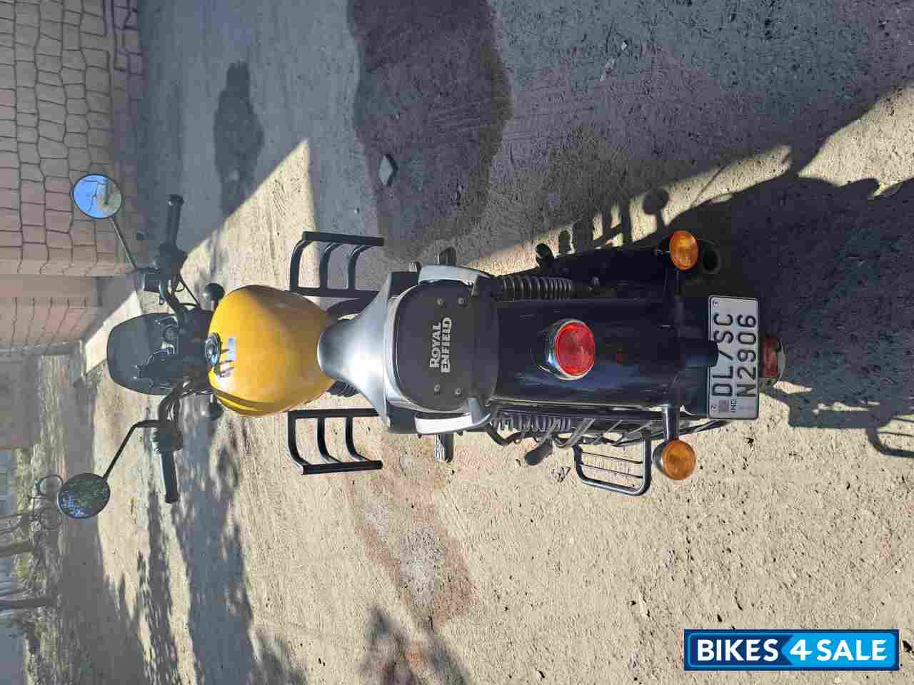 Royal Enfield Meteor 350 Fireball Royal Enfield Meteor 350 Fireball