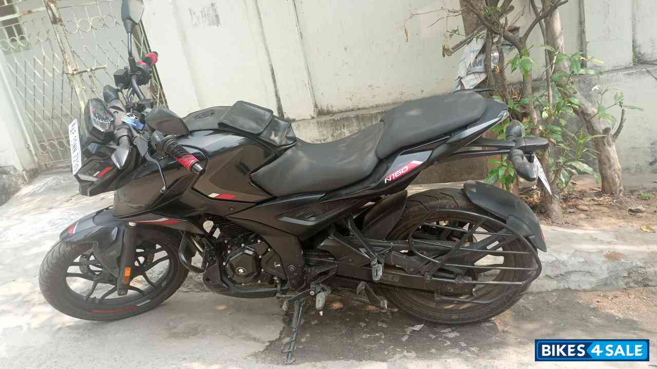 Bajaj Pulsar N160 Dual Channel ABS