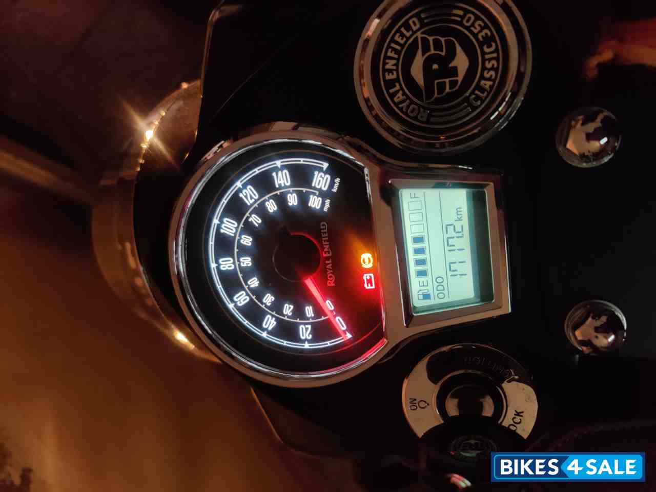 Stealth Black Royal Enfield Classic 350 Dual Channel BS6 Stealth Black Royal Enfield Classic 350 Dual Channel BS6