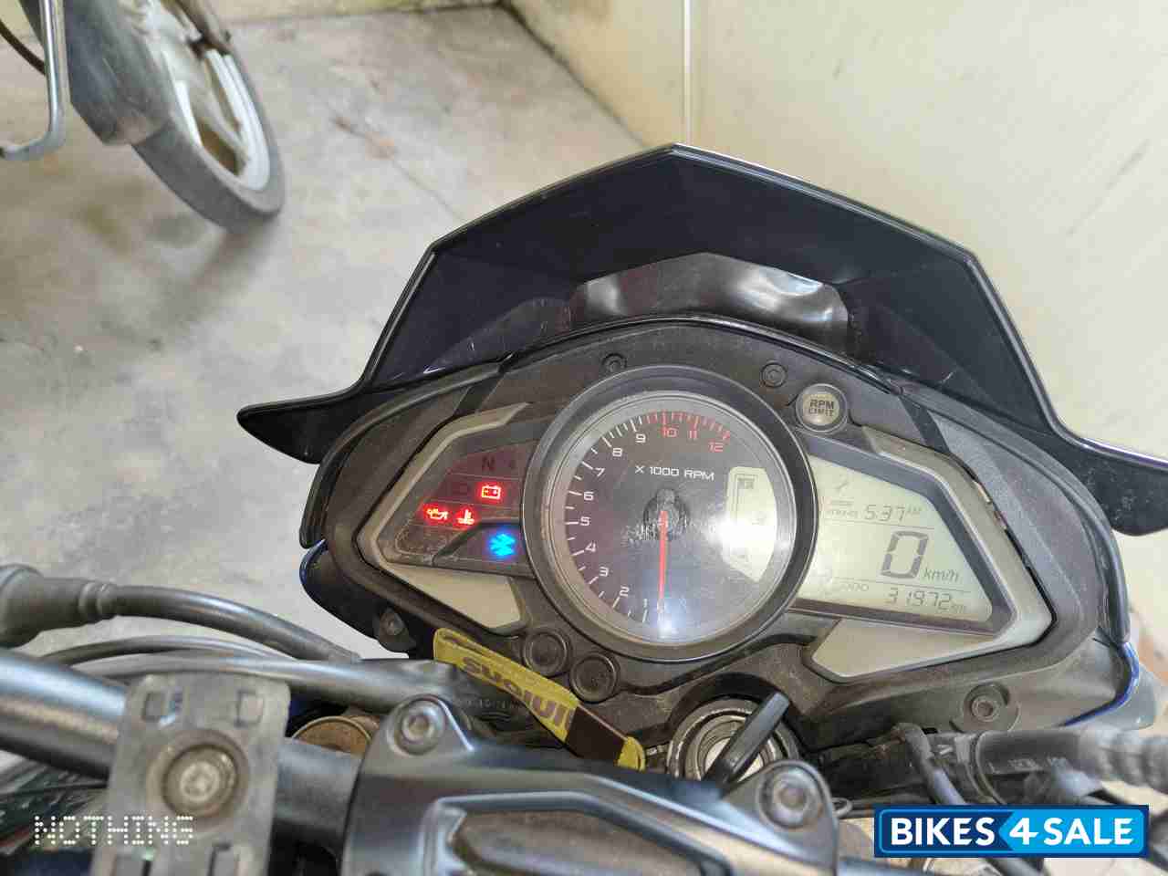 Blue Bajaj Pulsar NS200