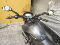 Black Bajaj Dominar 400