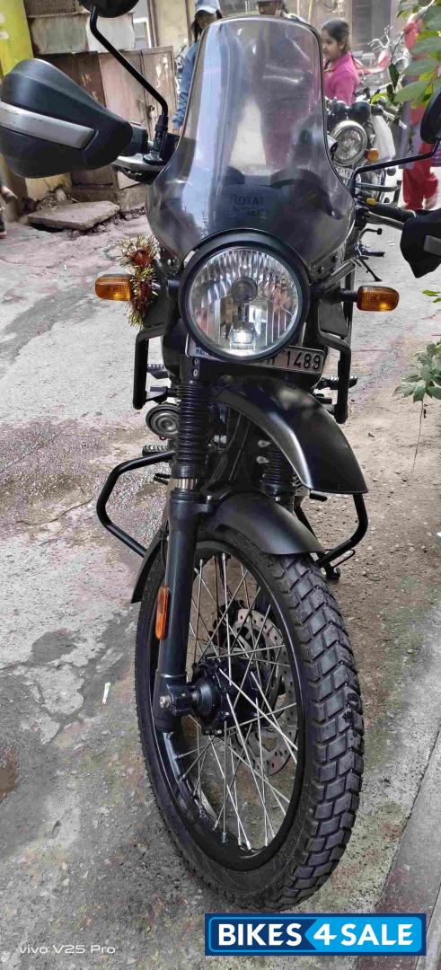 Granite Black Royal Enfield Himalayan BS VI