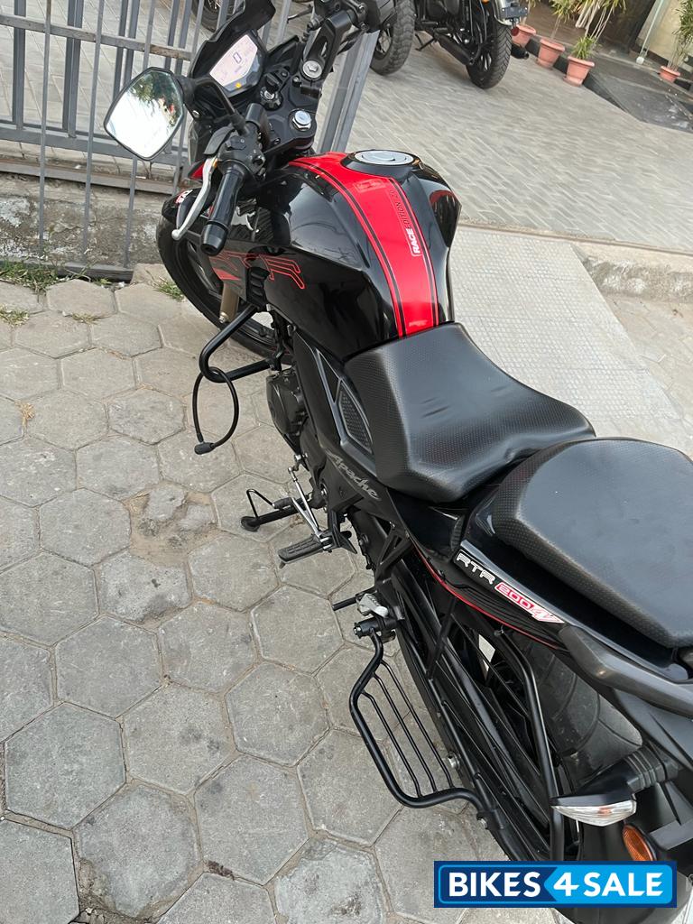 TVS Apache RTR 200 4V