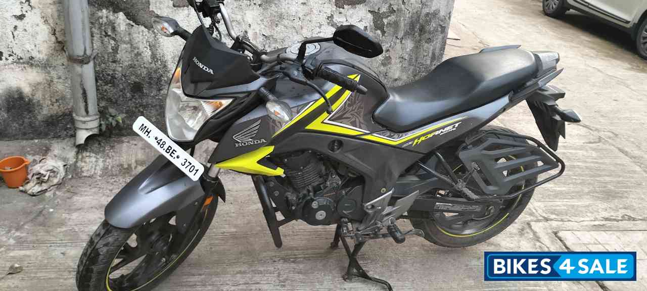 Honda CB Hornet 160R